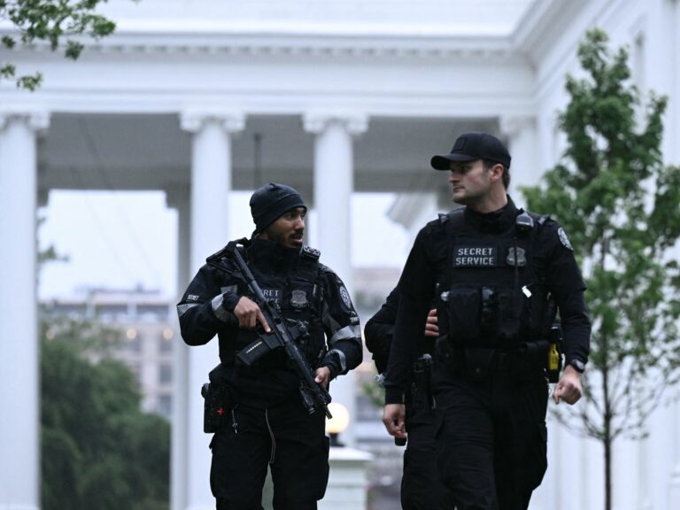 La policía estadounidense responde a decenas de disparos cerca de la Casa Blanca | Noticias La policía estadounidense responde a decenas de disparos cerca de la Casa Blanca | Noticias