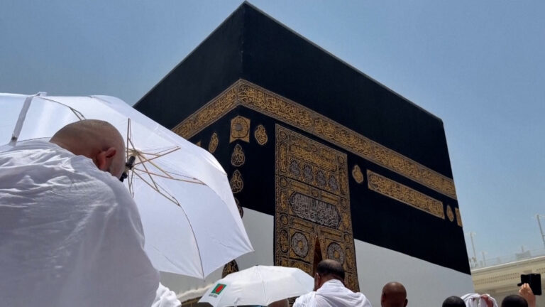 Más de 1,6 millones de peregrinos llegan a Arabia Saudita para la peregrinación al Hajj | suministro de noticias
